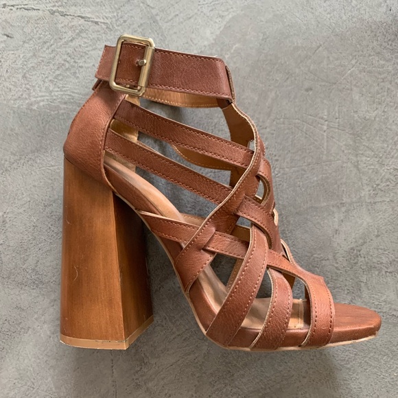 Retro Booties - Picture 3 of 4